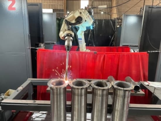 Robotic Welding Service - Imagem 1